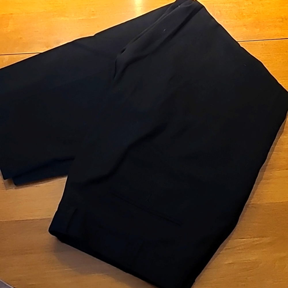 Bellissimo men's pants, size 36W-30L in black